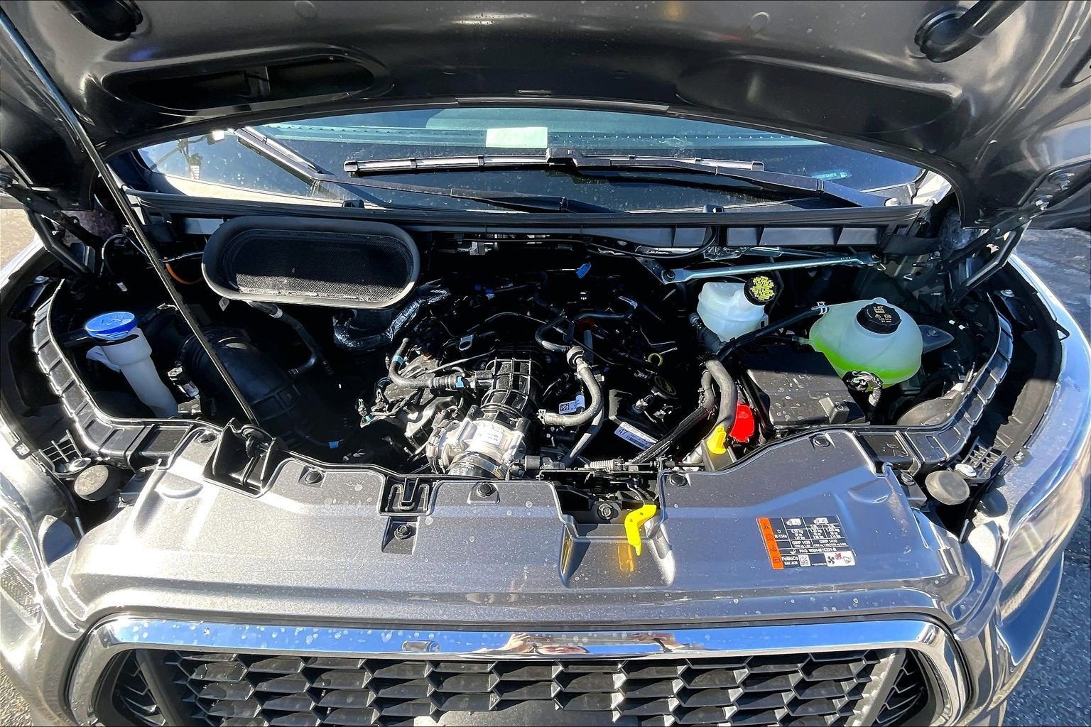 2026 Ford 15 Passenger Van High Roof