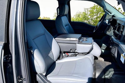 2024 Ford F-450 4x4 The ultimate mobile workshop – ready when you are