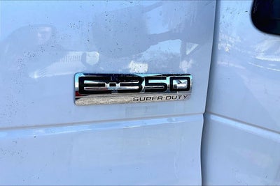 2026 Ford E-Series Cutaway E-350 SRW