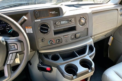 2026 Ford E-Series Cutaway E-450 DRW