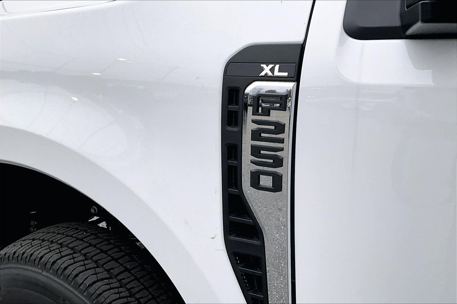 2026 Ford Super Duty F-250 SRW XL