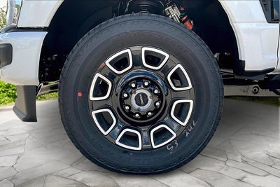 2026 Ford Super Duty F-250 SRW Platinum