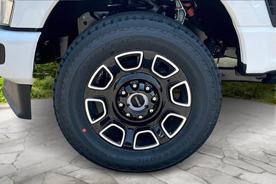 2025 Ford Super Duty F-350 SRW Platinum