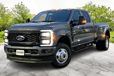 2026 Ford Super Duty F-350 DRW XL