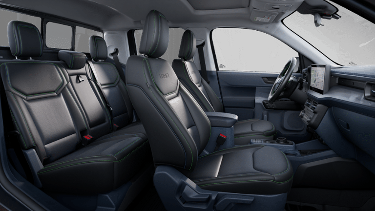 2025 Ford Maverick AWD LOBO Edition 19'' Black Wheels