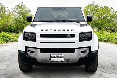 2022 Land Rover Defender SE