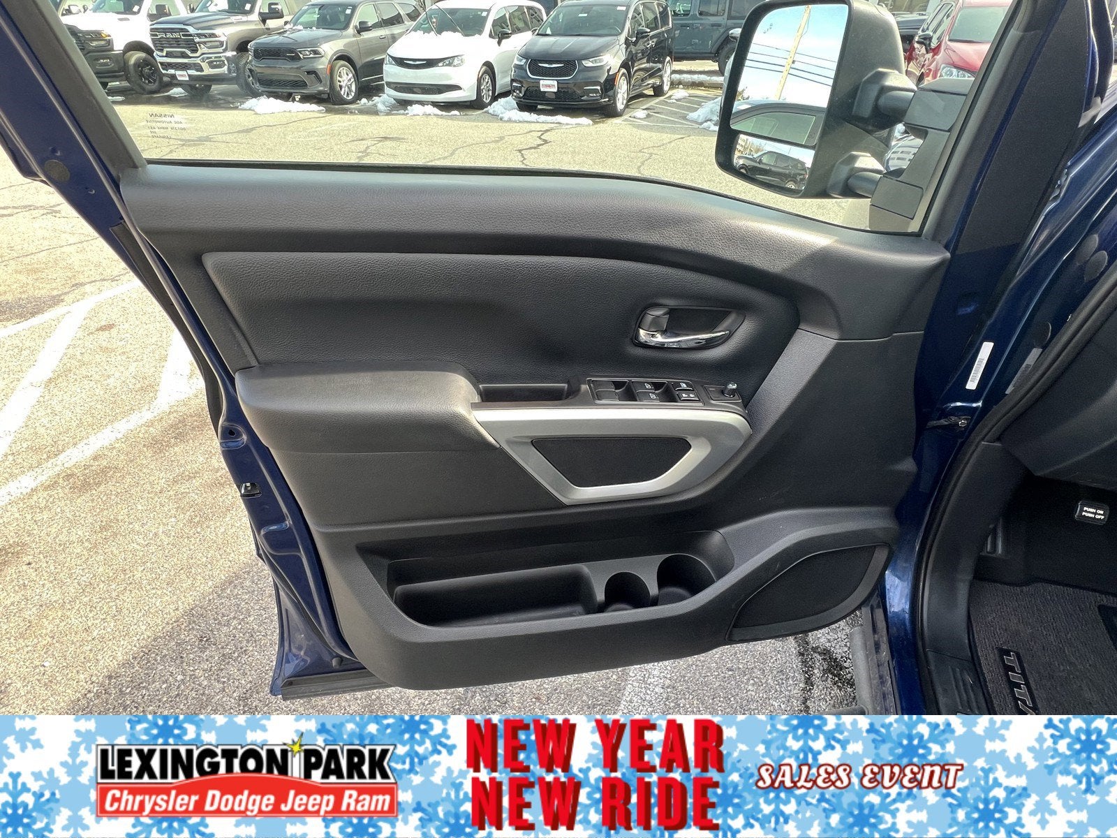 2021 Nissan Titan SV