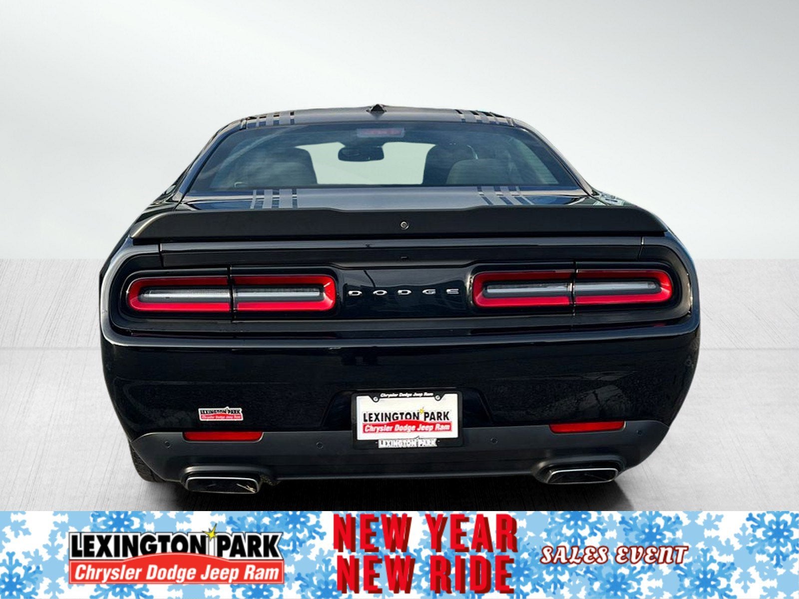 2016 Dodge Challenger R/T Shaker