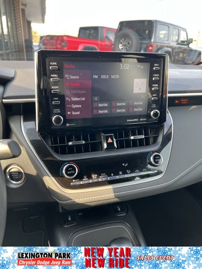 2022 Toyota Corolla Hatchback XSE