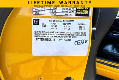 2004 Chevrolet Corvette Base