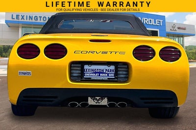 2004 Chevrolet Corvette Base