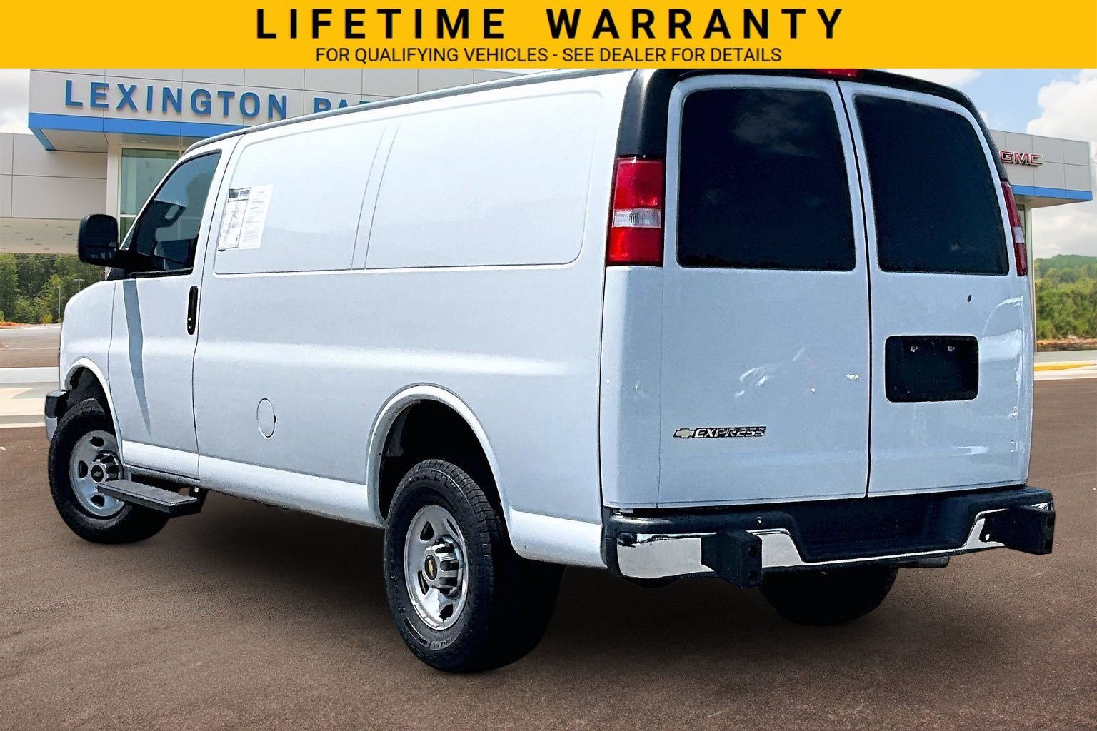 2022 Chevrolet Express Cargo 2500 RWD 2500 Regular Wheelbase WT