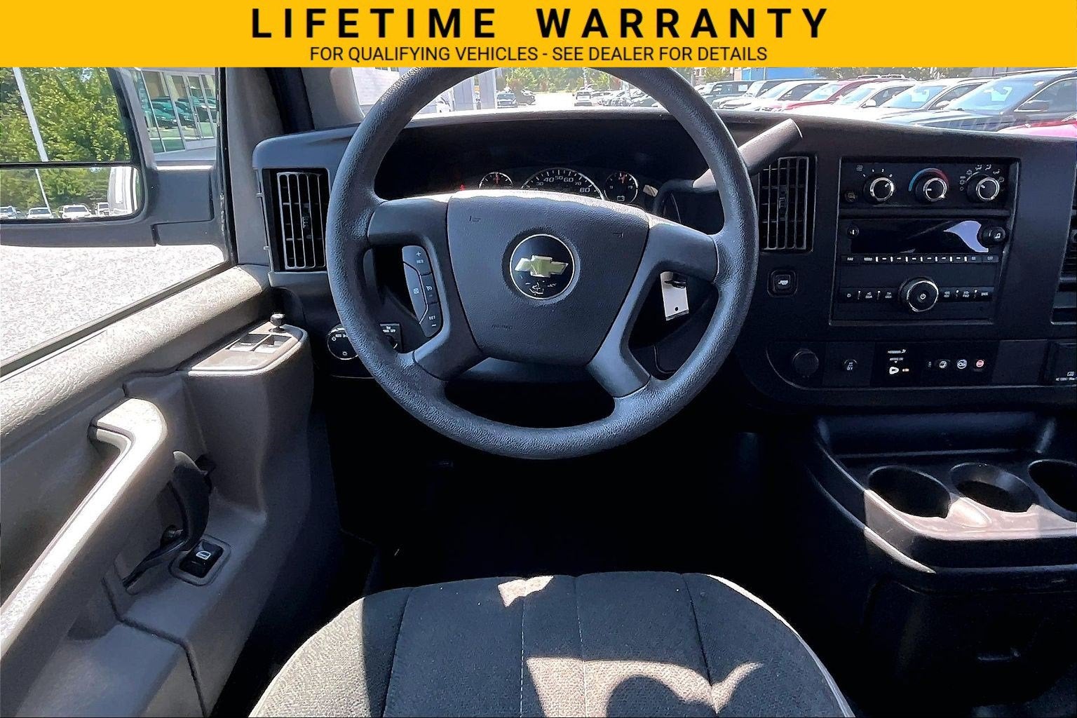 2022 Chevrolet Express Cargo 2500 RWD 2500 Regular Wheelbase WT