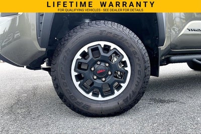 2024 Toyota Tacoma 4WD SR5