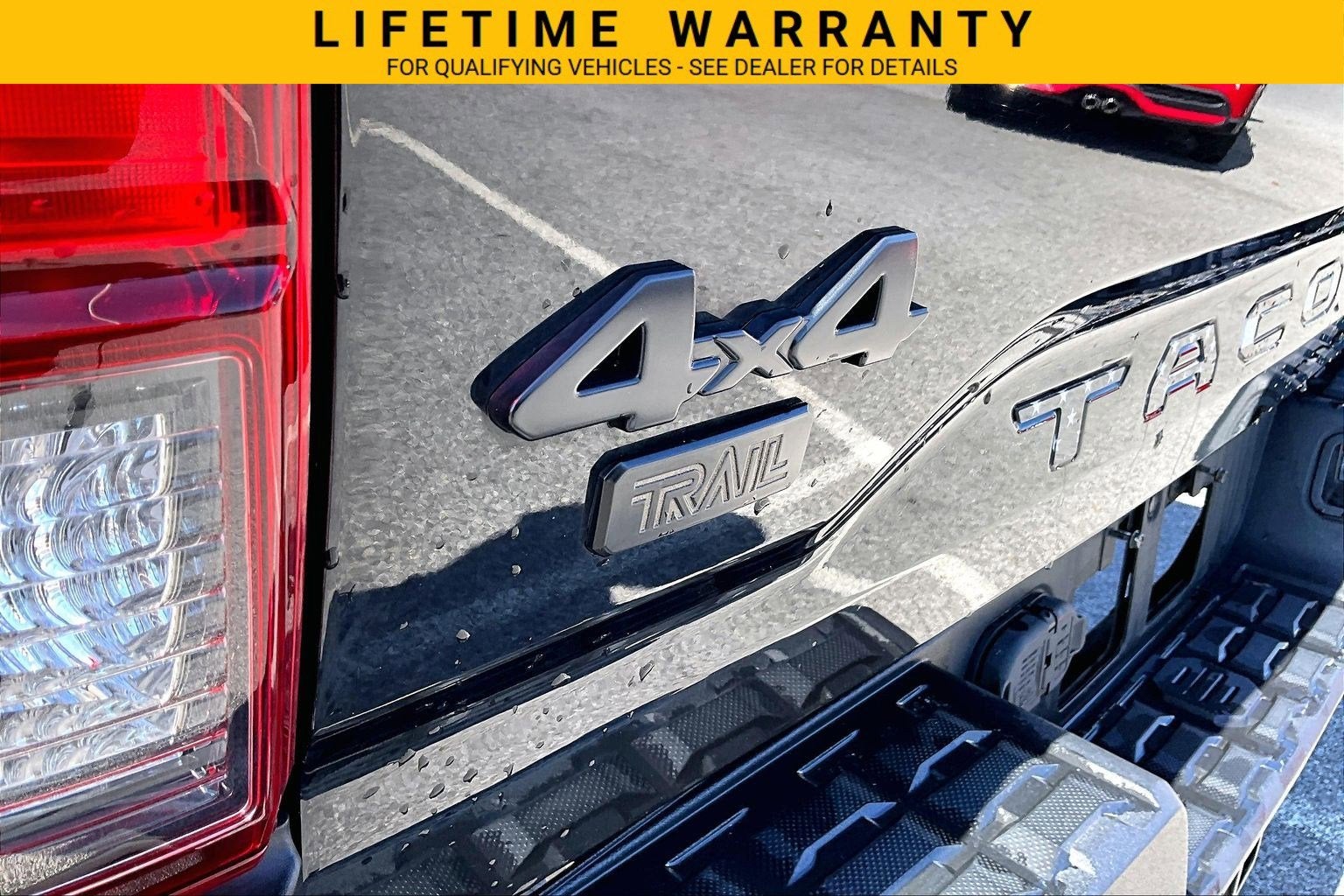 2022 Toyota Tacoma 4WD SR