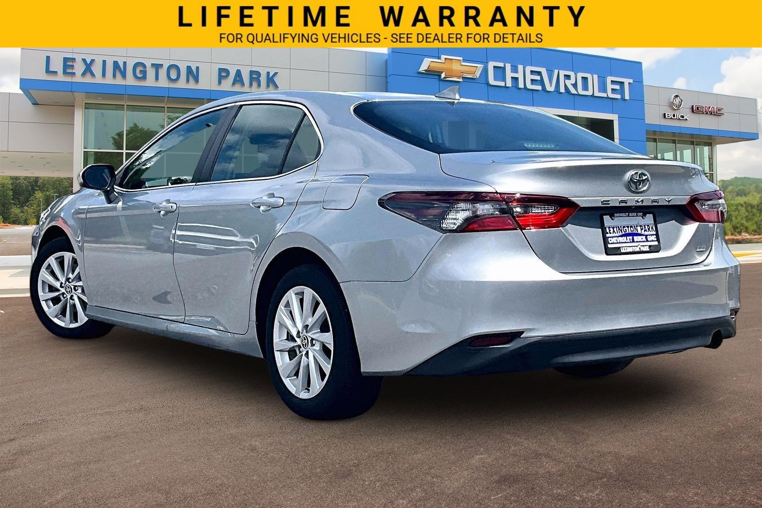 2022 Toyota Camry LE