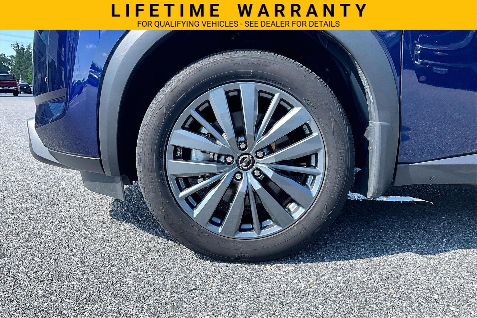 2025 Nissan Pathfinder SL 4WD