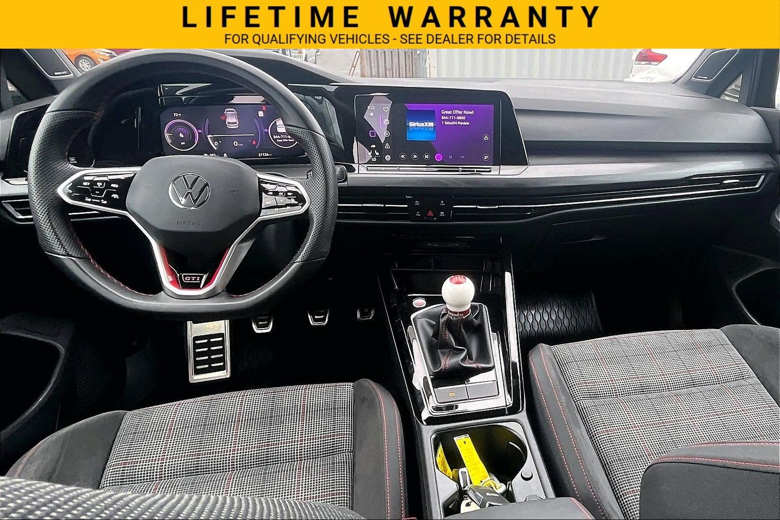 2024 Volkswagen Golf GTI 380 SE