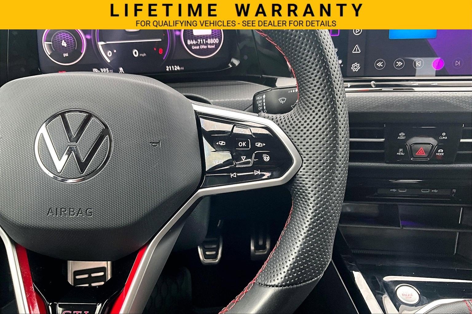 2024 Volkswagen Golf GTI 380 SE
