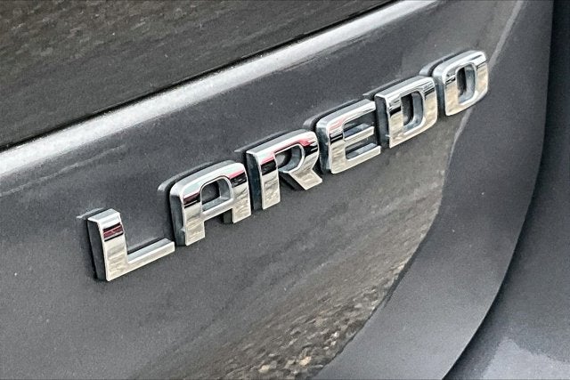 2022 Jeep Grand Cherokee L Laredo