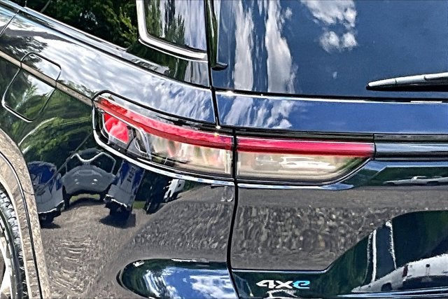 2023 Jeep Grand Cherokee 4xe Overland