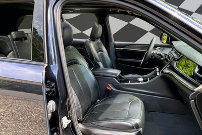 2023 Jeep Grand Cherokee 4xe Overland