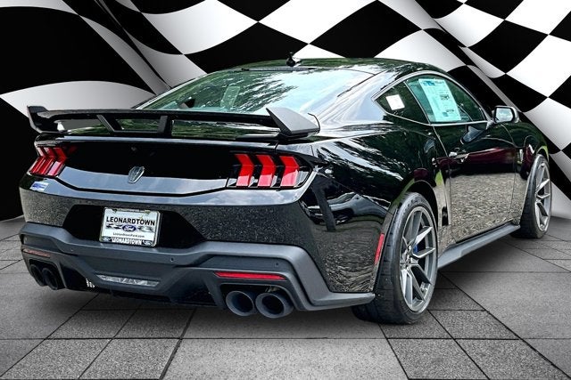 2026 Ford Mustang Dark Horse