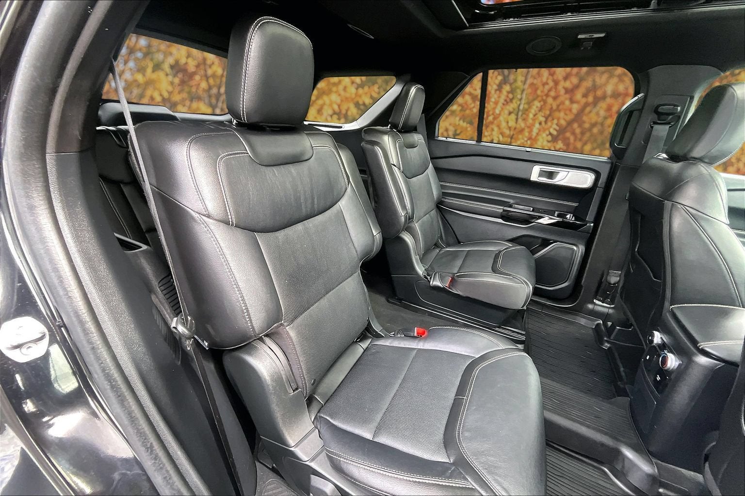 2023 Ford Explorer ST PANO ROOF