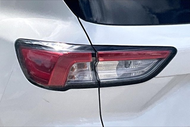 2022 Ford Escape SEL PANO ROOF & TECH PKG