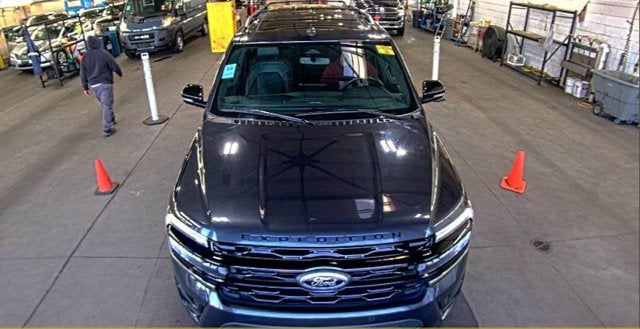 2022 Ford Expedition Max Limited STEALTH PERFORMANCE PACKAGE