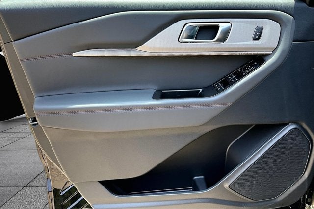 2026 Ford Explorer Active w/100A Pkg