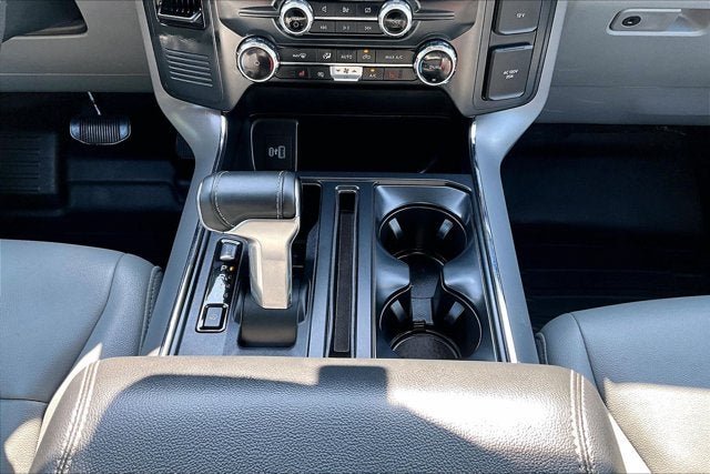 2024 Ford F-150 Lightning Pro