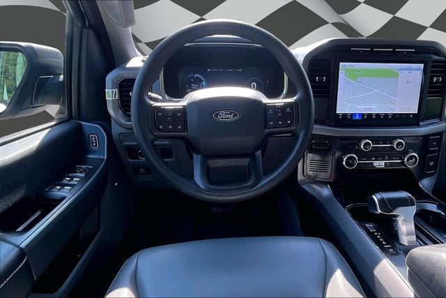 2024 Ford F-150 Lightning Pro