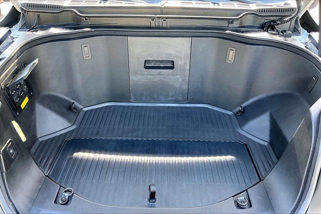 2024 Ford F-150 Lightning Pro