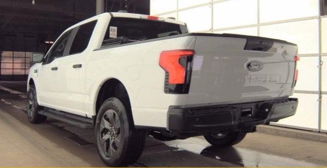 2025 Ford F-150 Lightning Pro