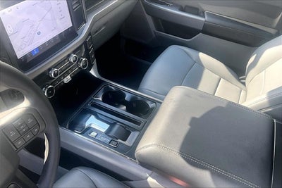 2025 Ford F-150 Lightning Pro