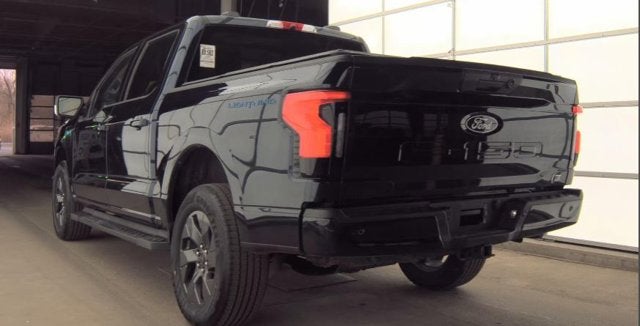 2025 Ford F-150 Lightning Flash
