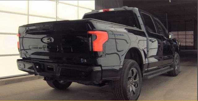2025 Ford F-150 Lightning Flash