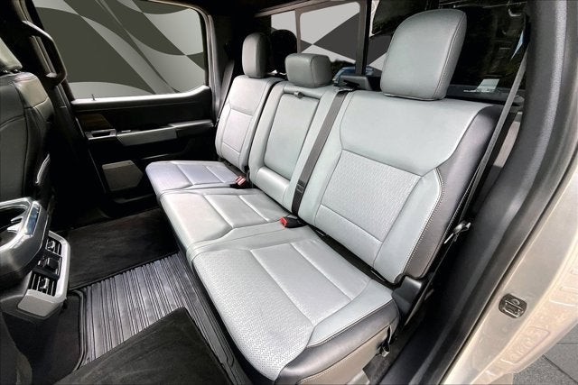 2024 Ford F-150 Lightning LARIAT