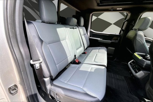 2024 Ford F-150 Lightning LARIAT
