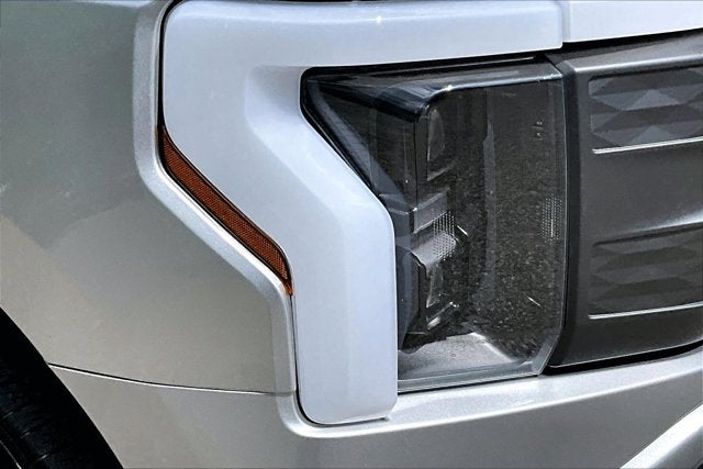 2024 Ford F-150 Lightning LARIAT