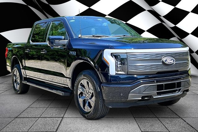 2025 Ford F-150 Lightning LARIAT