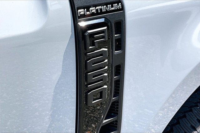 2026 Ford Super Duty F-250 SRW Platinum