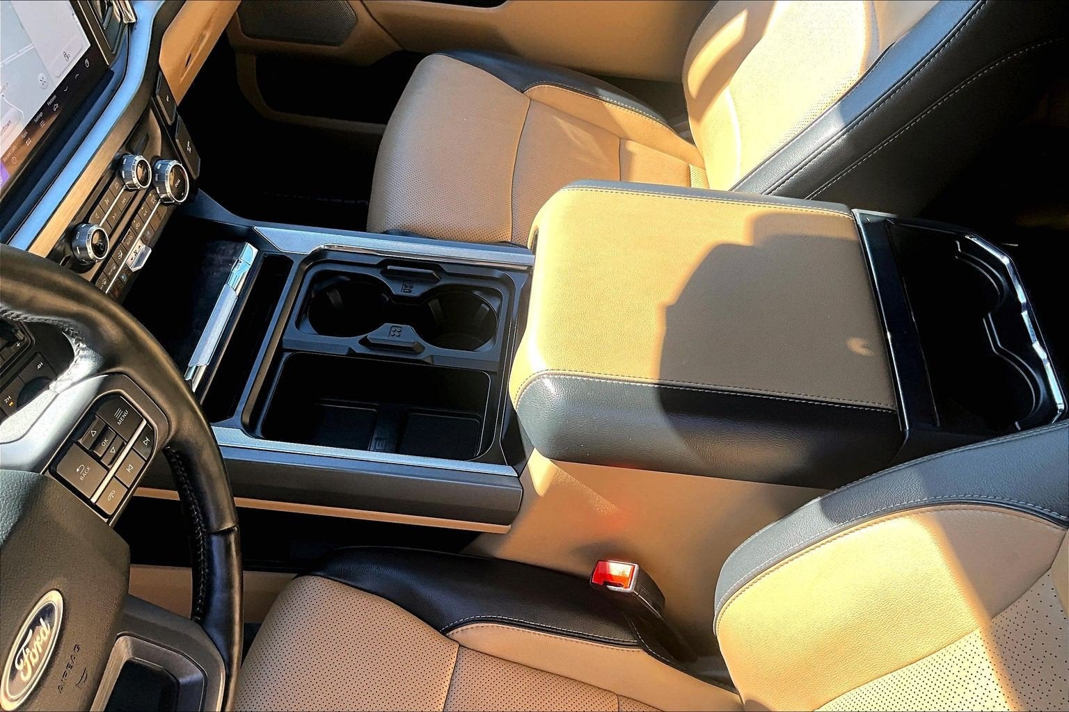 2023 Ford Super Duty F-250 SRW LARIAT TREMOR