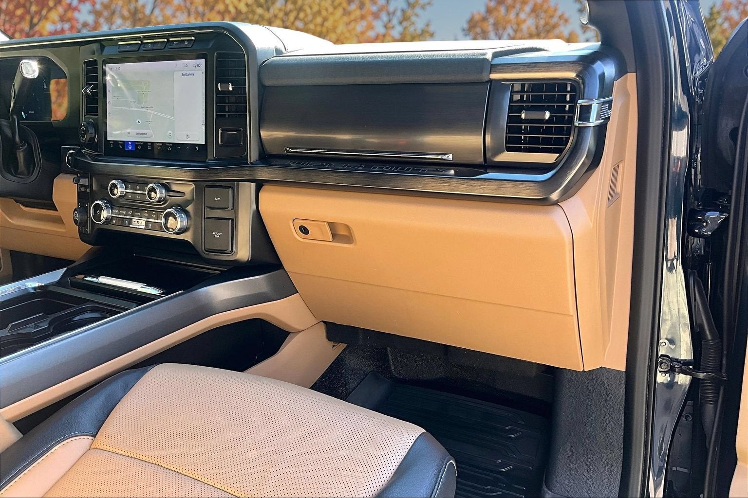 2023 Ford Super Duty F-250 SRW LARIAT TREMOR