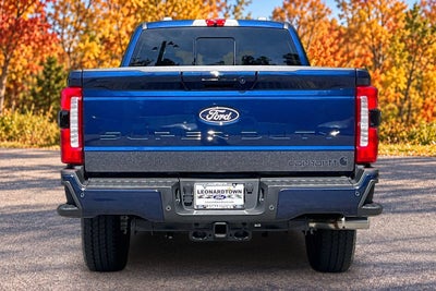 2027 Ford Super Duty F-350 SRW XLT