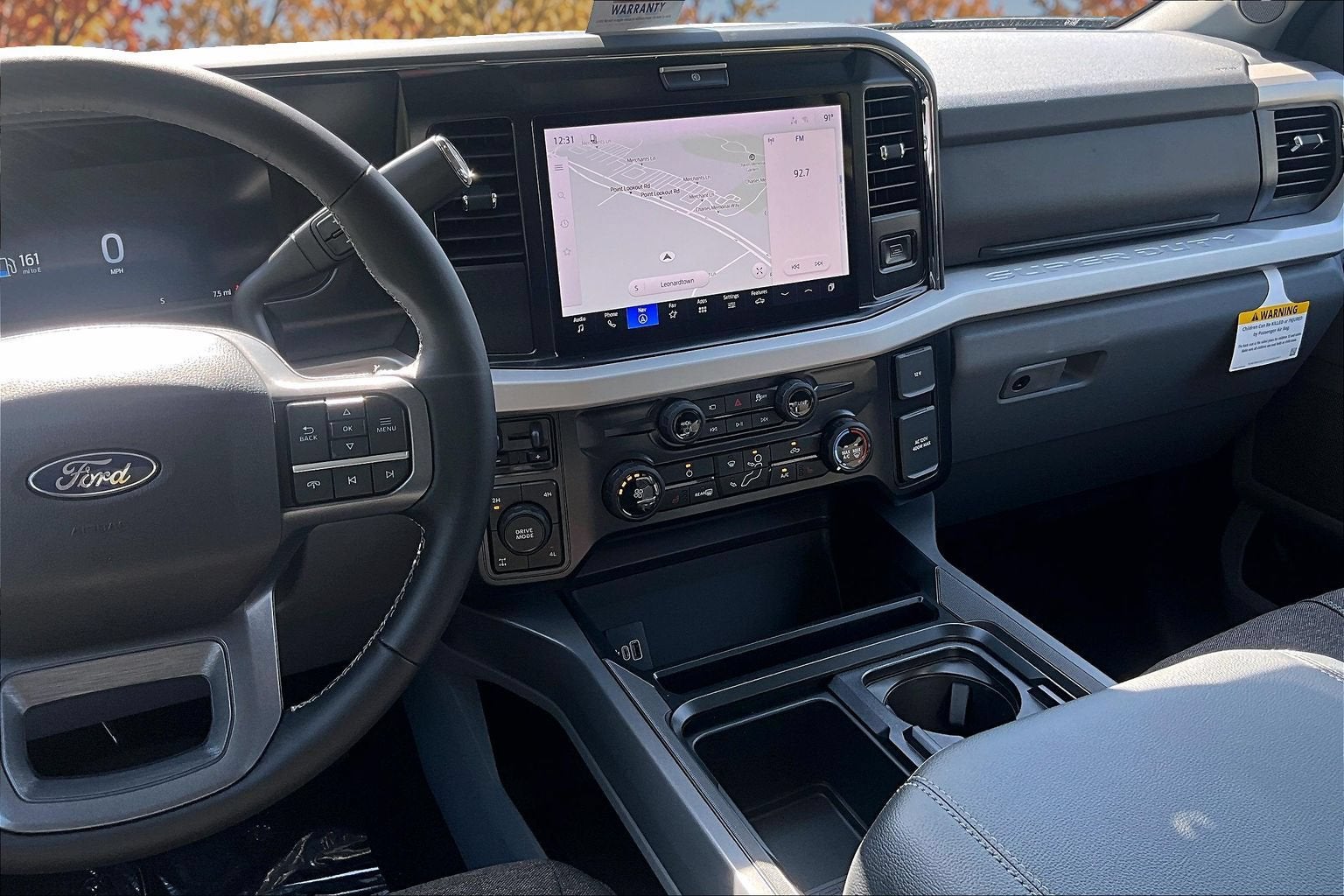 2027 Ford Super Duty F-350 SRW XLT