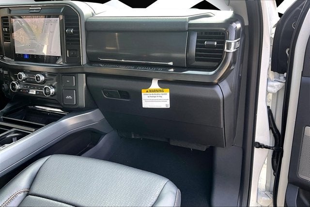 2026 Ford Super Duty F-350 SRW LARIAT