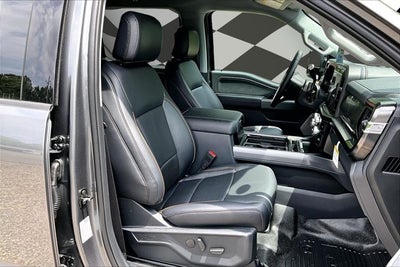2026 Ford Super Duty F-350 SRW LARIAT