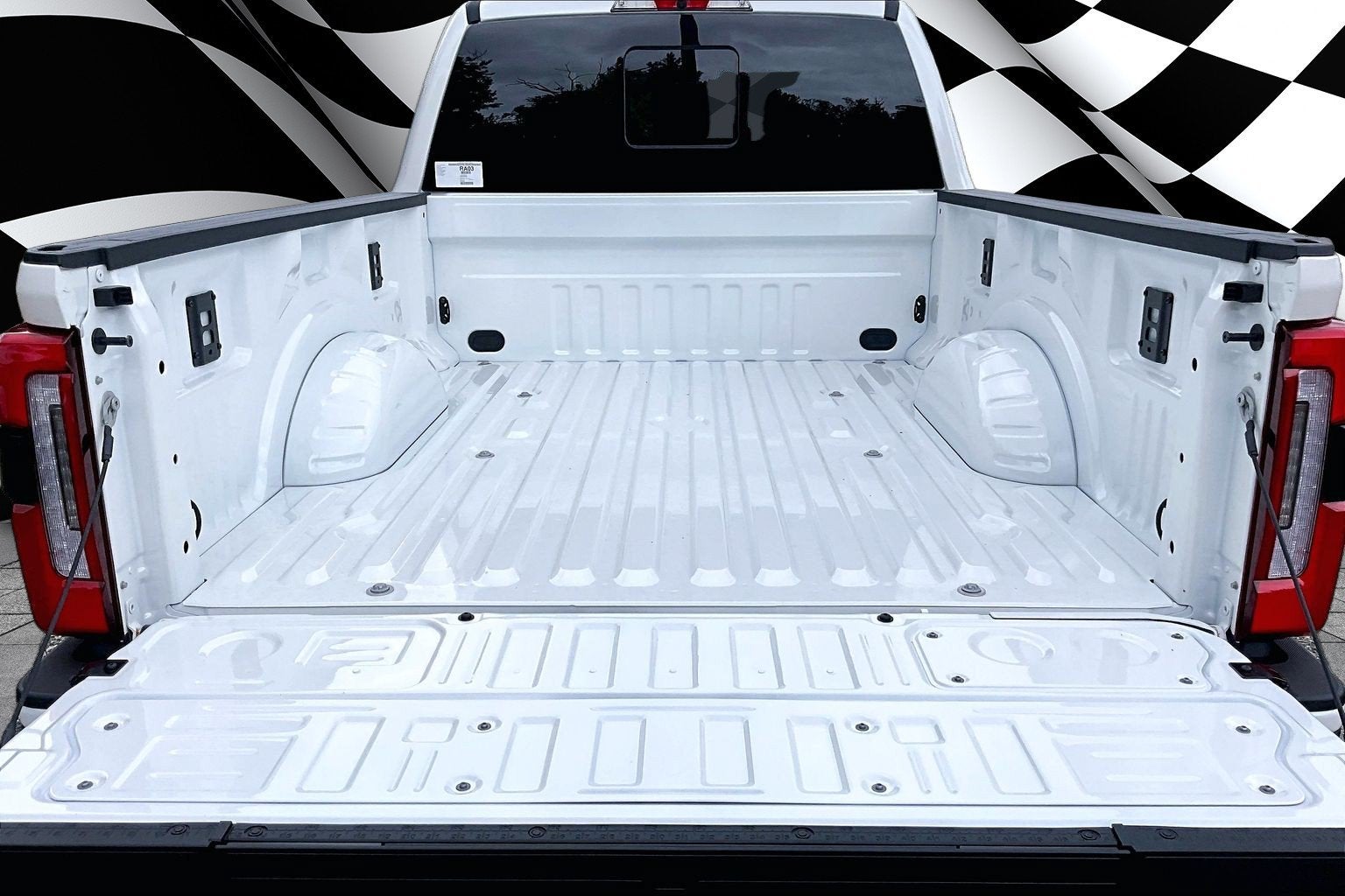 2026 Ford Super Duty F-350 SRW Platinum